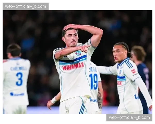 斯特拉斯堡3-1尼斯主场告捷，帕尼切利延续进球状态